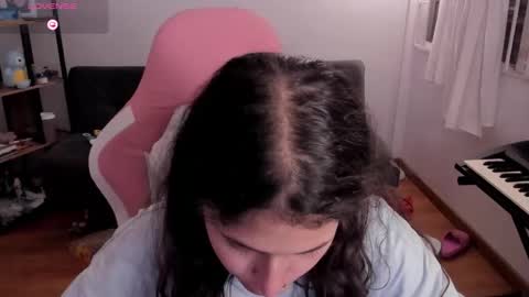 Snapshot of iam_nikki chatting on February 4, 2026, 4:51 am On instagram Imm NikkiHelp me reach 100 likes online show from February 4, 2026, 4:51 am