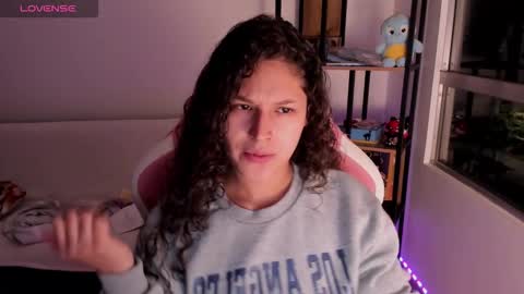 Snapshot of iam_nikki chatting on February 17, 2026, 6:54 am On instagram Imm NikkiHelp me reach 100 likes online show from February 17, 2026, 6:54 am