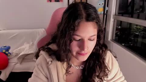 Snapshot of iam_nikki chatting on February 23, 2026, 4:32 am On instagram Imm NikkiHelp me reach 100 likes online show from February 23, 2026, 4:32 am