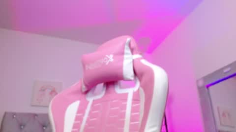 Snapshot of iam_salomex chatting on February 7, 2026, 9:35 am Salo online show from February 7, 2026, 9:35 am