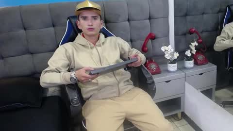 Snapshot of iam_smith_ chatting on January 12, 2026, 12:21 pm Iam Smith online show from January 12, 2026, 12:21 pm