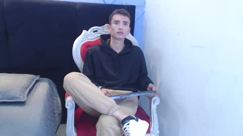 Snapshot of iam_smith_ chatting on January 19, 2026, 12:09 pm Iam Smith online show from January 19, 2026, 12:09 pm