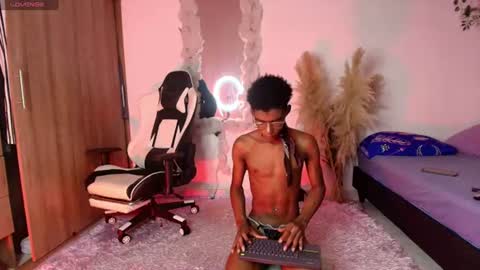 iamandrey_ online show from June 16, 2026, 7:05 pm
