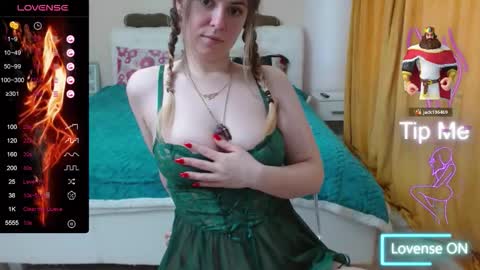 Snapshot of iamdaddyissues chatting on February 25, 2026, 6:23 am Alice online show from February 25, 2026, 6:23 am