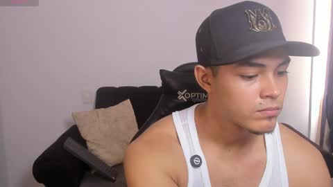 Dylan  independent model  online show from April 6, 2026, 5:14 pm