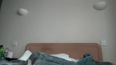 Snapshot of iamjamoboy chatting on December 24, 2024, 7:55 pm iamjamoboy online show from December 24, 2024, 7:55 pm