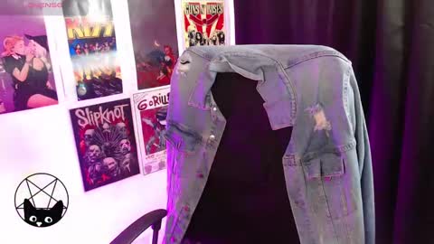 Mari online show from January 30, 2025, 10:30 pm