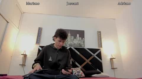 Mariano online show from October 21, 2025, 4:13 am