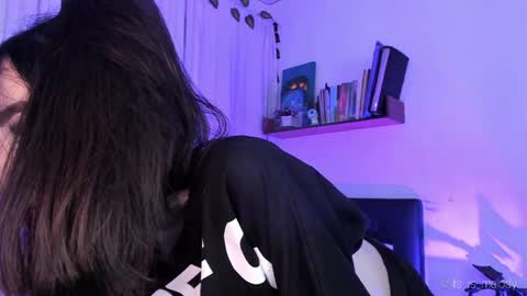 Snapshot of iammelody_ chatting on January 5, 2025, 8:22 am Mel  online show from January 5, 2025, 8:22 am