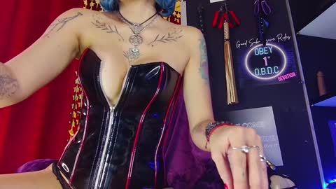 Snapshot of iammistressk chatting on December 14, 2024, 5:36 pm Mistress K online show from December 14, 2024, 5:36 pm