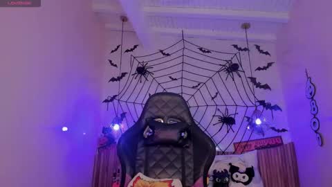 Nayuta online show from October 26, 2025, 7:53 pm