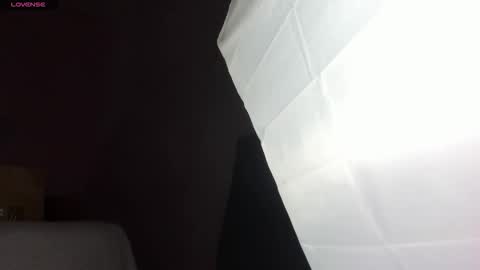 IAN CASTILLO online show from September 15, 2025, 11:10 am