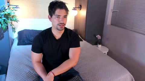 Snapshot of ian_davis chatting on September 28, 2025, 11:37 am Ian Davis online show from September 28, 2025, 11:37 am