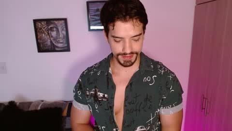 Snapshot of ian_davis chatting on November 25, 2025, 5:35 pm Ian Davis online show from November 25, 2025, 5:35 pm