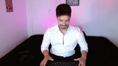 Snapshot of ian_davis chatting on November 27, 2025, 6:21 pm Ian Davis online show from November 27, 2025, 6:21 pm