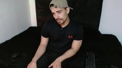 Snapshot of ian_davis chatting on March 12, 2026, 3:40 pm Ian Davis online show from March 12, 2026, 3:40 pm