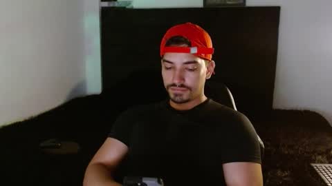 Snapshot of ian_davis chatting on March 13, 2026, 6:25 pm Ian Davis online show from March 13, 2026, 6:25 pm