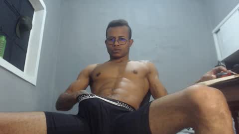 Snapshot of ian_tuner chatting on December 22, 2024, 8:05 am ian_tuner online show from December 22, 2024, 8:05 am