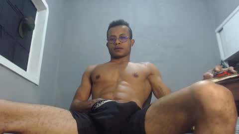 Snapshot of ian_tuner chatting on December 23, 2024, 8:33 am ian_tuner online show from December 23, 2024, 8:33 am