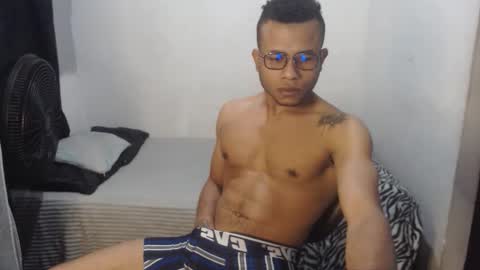 ian_tuner online show from January 6, 2026, 3:43 am