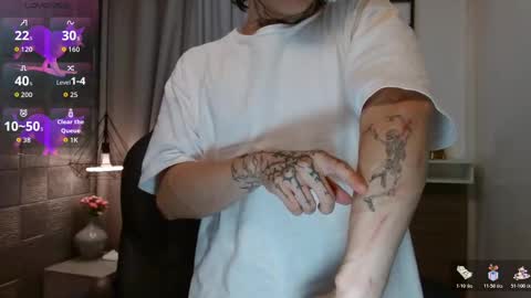 ian online show from October 28, 2025, 3:36 pm