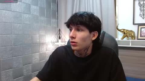 ian online show from November 7, 2025, 8:42 pm