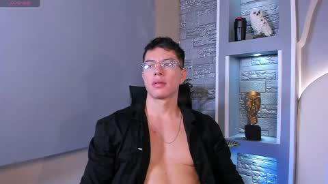 Snapshot of ianmancini chatting on May 29, 2026, 12:36 pm ianmancini online show from May 29, 2026, 12:36 pm