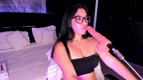 Snapshot of ibbiebennett chatting on February 26, 2025, 11:15 pm Ibbie Bennett online show from February 26, 2025, 11:15 pm
