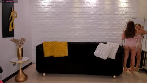 Snapshot of ibizajacobs chatting on December 20, 2025, 12:56 pm Ibiza online show from December 20, 2025, 12:56 pm