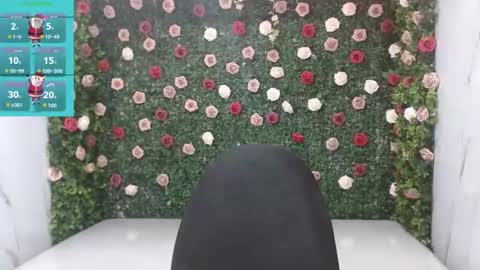 ice_199 online show from November 9, 2025, 1:48 am