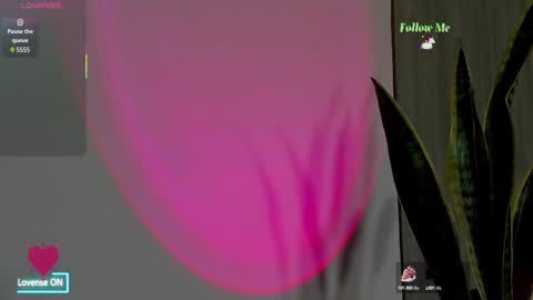 Crystall online show from October 9, 2025, 12:14 pm