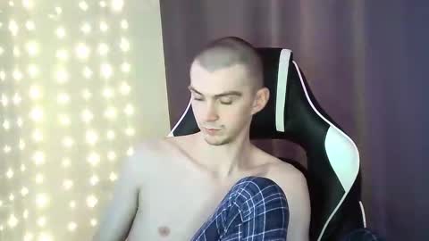 Snapshot of ice_raf chatting on January 30, 2025, 7:15 pm MAX online show from January 30, 2025, 7:15 pm