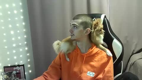 Snapshot of ice_raf chatting on February 11, 2025, 9:20 am MAX online show from February 11, 2025, 9:20 am