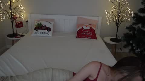 Danielle online show from December 29, 2024, 5:33 pm