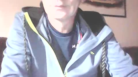 Snapshot of icemandude chatting on June 20, 2026, 12:30 pm icemandude online show from June 20, 2026, 12:30 pm