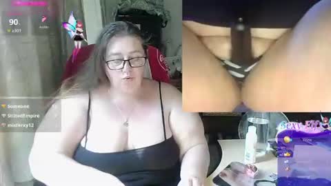 Snapshot of iceprincess2bad4u chatting on December 14, 2024, 2:53 pm Iceprincess2bad4u online show from December 14, 2024, 2:53 pm