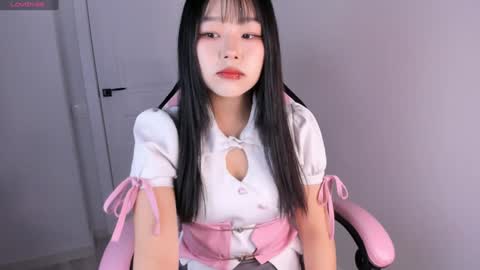 Snapshot of ichigo_o chatting on December 2, 2024, 7:36 am Hitomi online show from December 2, 2024, 7:36 am