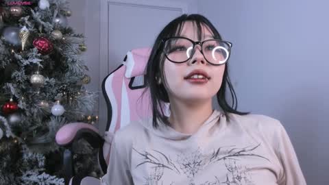 Snapshot of ichigo_o chatting on January 2, 2025, 6:07 am Hitomi online show from January 2, 2025, 6:07 am
