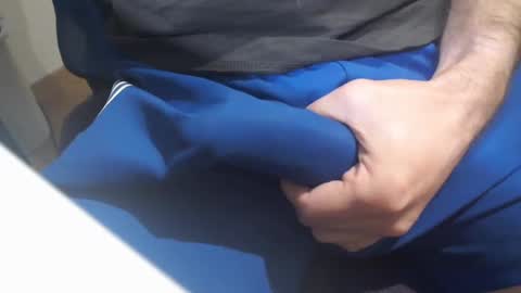 Snapshot of icky_thumps chatting on December 24, 2024, 5:49 am icky_thumps online show from December 24, 2024, 5:49 am