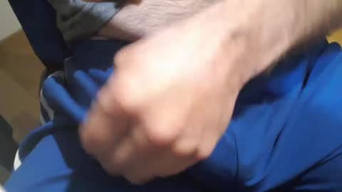 Snapshot of icky_thumps chatting on January 25, 2025, 6:12 am icky_thumps online show from January 25, 2025, 6:12 am