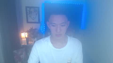 Snapshot of iconicmateo chatting on December 23, 2024, 10:12 pm Mateo online show from December 23, 2024, 10:12 pm