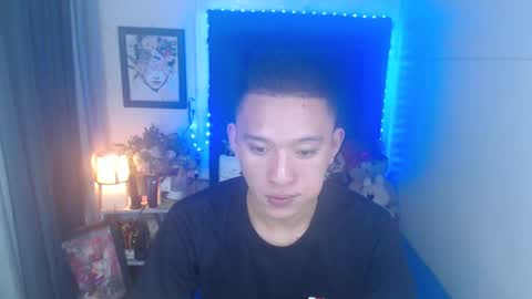 Snapshot of iconicmateo chatting on December 29, 2024, 3:22 am Mateo online show from December 29, 2024, 3:22 am