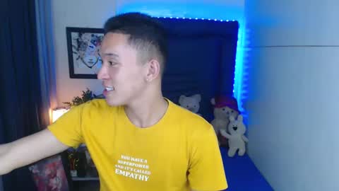 Snapshot of iconicmateo chatting on December 30, 2024, 6:42 am Mateo online show from December 30, 2024, 6:42 am