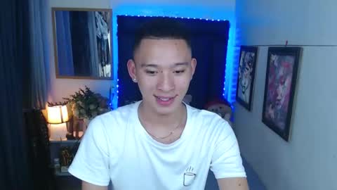 Snapshot of iconicmateo chatting on January 15, 2025, 6:40 pm Mateo online show from January 15, 2025, 6:40 pm