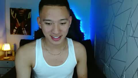 Snapshot of iconicmateo chatting on February 26, 2025, 12:14 pm Mateo online show from February 26, 2025, 12:14 pm