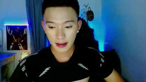 Snapshot of iconicmateo chatting on September 30, 2025, 3:50 pm Mateo online show from September 30, 2025, 3:50 pm