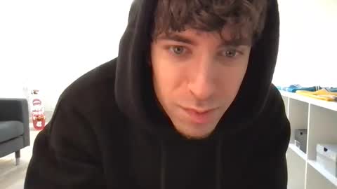 icyninesix online show from December 27, 2024, 2:43 pm