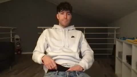 icyninesix online show from January 10, 2025, 4:51 pm