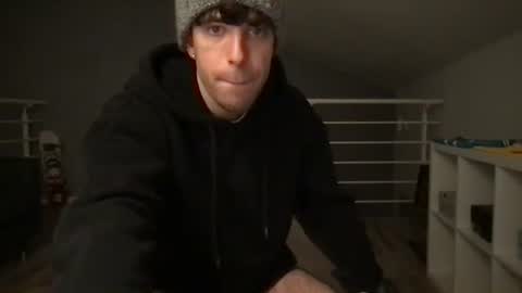 icyninesix online show from February 2, 2025, 2:27 am