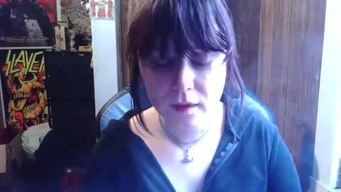 Snapshot of idamilliscent chatting on March 14, 2026, 4:23 pm idamilliscent online show from March 14, 2026, 4:23 pm